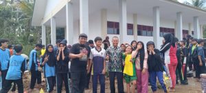 Prodi Pendidikan Sejarah UPGRI Pontianak Adakan Pengabdian Masyarakat di SMPN 11 Sungai Kakap untuk Tingkatkan Literasi Siswa