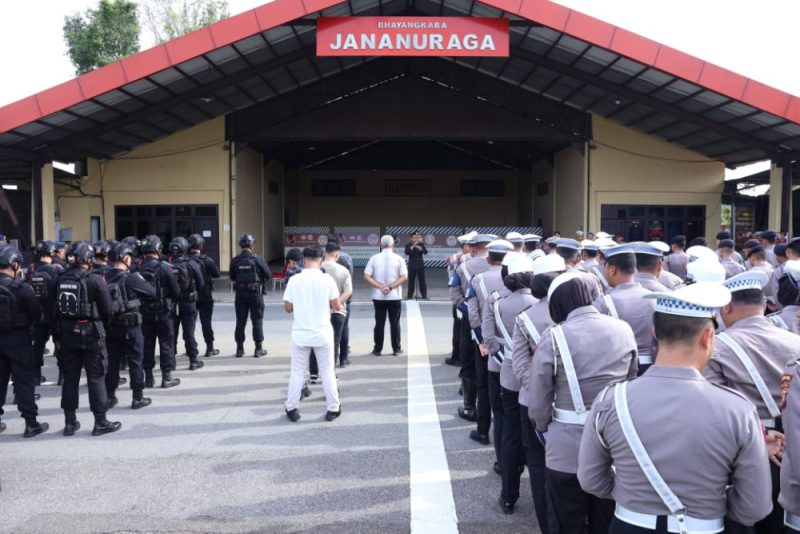 Menuju Indonesia Emas 2045, Polda Kalbar Laksanakan Upacara Peringatan Hari Ibu ke-96