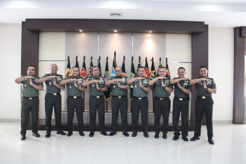 Kapoksahli Pangdam XII/Tpr Terima Kunjungan Tim Sahli Kasad Bidang Komsos
